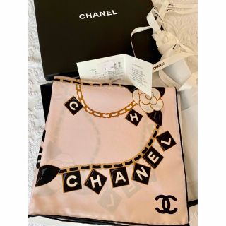 シャネル(CHANEL)の【新品】CHANEL 22SS カメリアスカーフ ピンク(バンダナ/スカーフ)