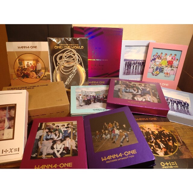 AB6IX (エイビーシックス)のwanna one アルバム DVD CDセット  トレカ付き エンタメ/ホビーのCD(K-POP/アジア)の商品写真