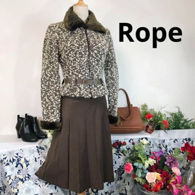 ROPE’(ロペ)のウエストポイントでスタイルよく見える。ウールツイード　ROPEショートジャケット レディースのジャケット/アウター(その他)の商品写真