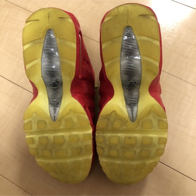 NIKE(ナイキ)のNIKE iD AIR MAX 95 24cm 赤 黄色 レディースの靴/シューズ(スニーカー)の商品写真