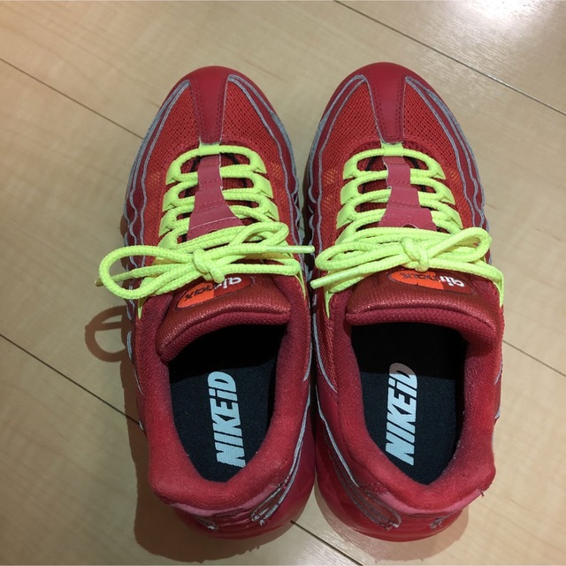 NIKE(ナイキ)のNIKE iD AIR MAX 95 24cm 赤 黄色 レディースの靴/シューズ(スニーカー)の商品写真