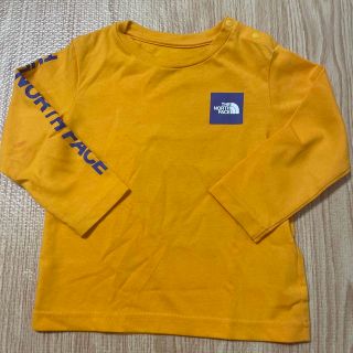 ザノースフェイス(THE NORTH FACE)のザ・ノース・フェイス 黄色　ロングスリーブスモールスクエアロゴティー(Tシャツ/カットソー)