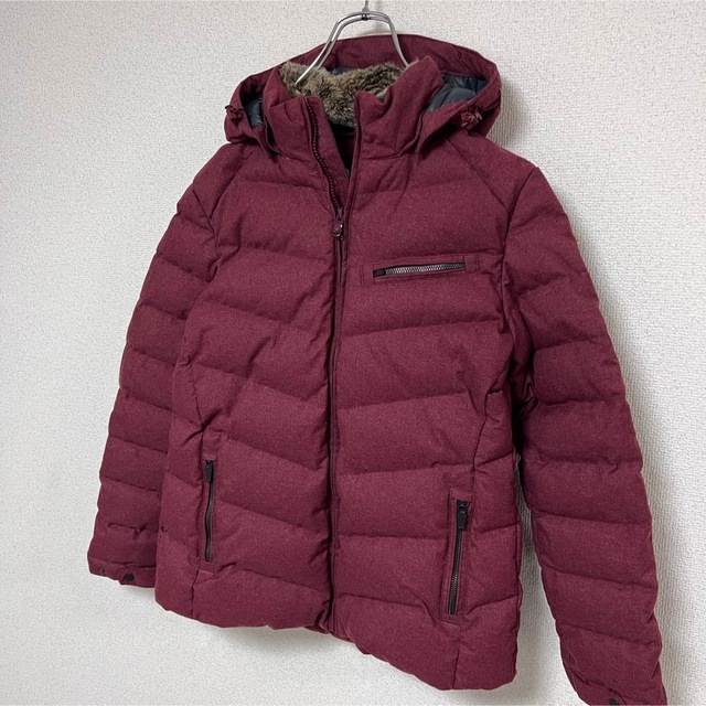 THE NORTH FACE(ザノースフェイス)のノースフェイス　ダウンジャケット　レディース　Mサイズ相当　ワインレッド レディースのジャケット/アウター(ダウンジャケット)の商品写真