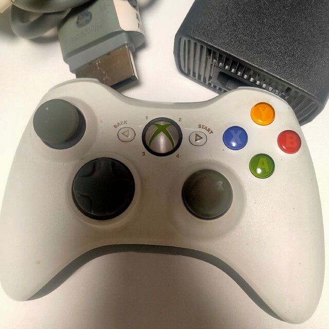 Xbox360(エックスボックス360)の黄永健様専用 エンタメ/ホビーのゲームソフト/ゲーム機本体(家庭用ゲーム機本体)の商品写真
