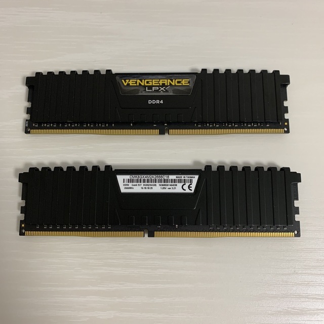 DDR4 8GB 4GB×2枚 スマホ/家電/カメラのPC/タブレット(PC周辺機器)の商品写真