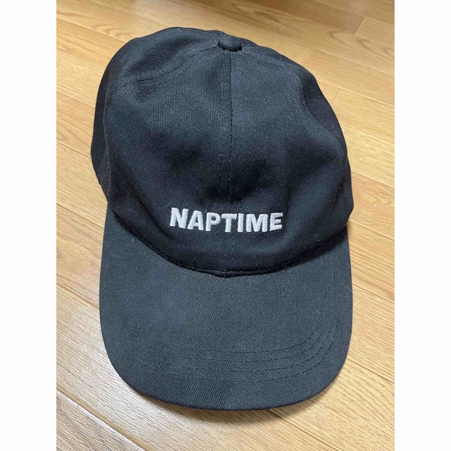 AAA(トリプルエー)のnaptime キャップ　黒 レディースの帽子(キャップ)の商品写真