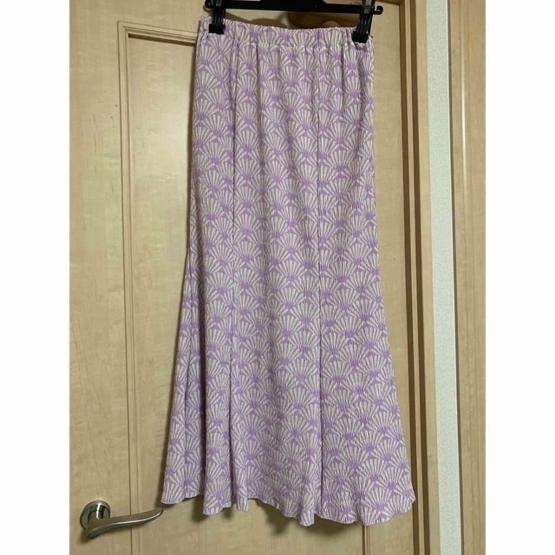 Ameri VINTAGE(アメリヴィンテージ)の美品 AMERI ART DECO SKIRT ロングスカート税込16,500円 レディースのスカート(ロングスカート)の商品写真