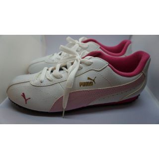 プーマ(PUMA)のlala-eiko様専用 PUMA　レディーススニーカー白ピンク　24.5cm(スニーカー)