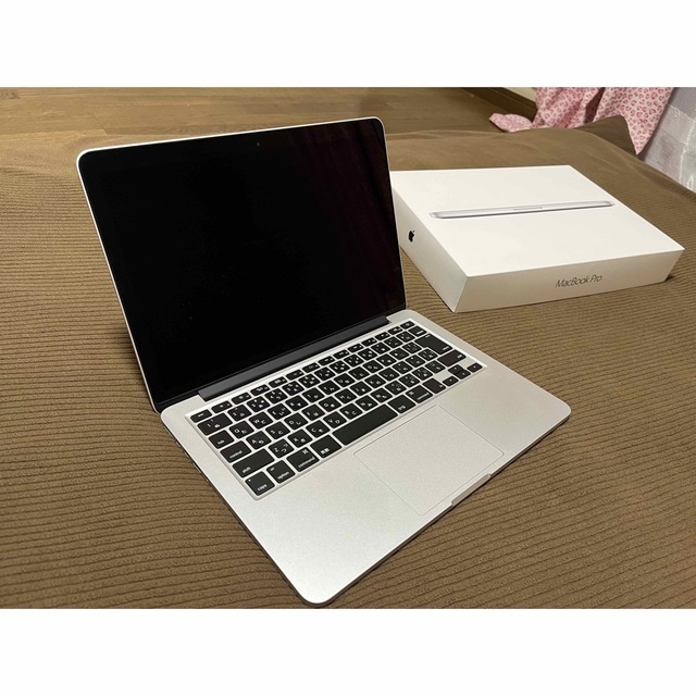 美品MacBook Pro 2015 箱、付属品有り