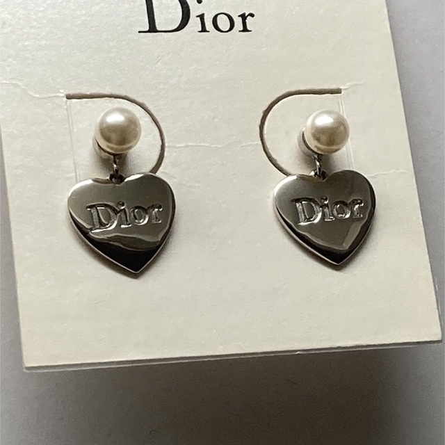 パールピアス♡Dior