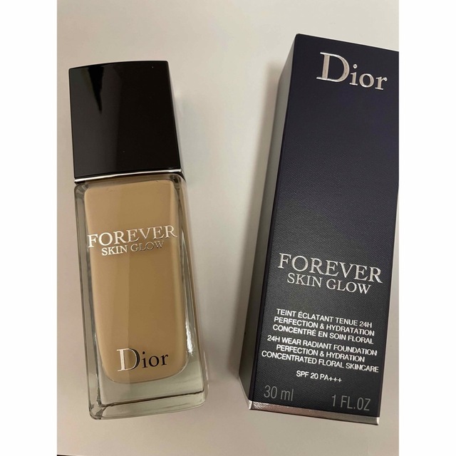 DIOR フォーエヴァーフルイドグロウ