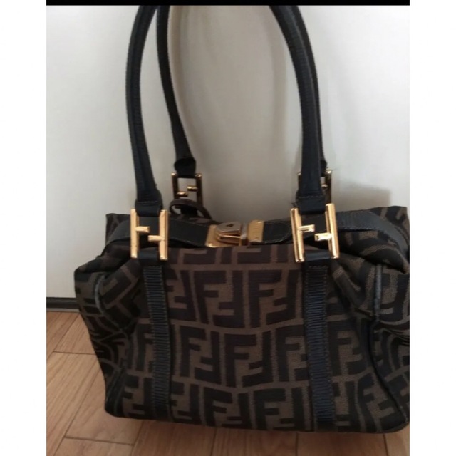 最終値下げ FENDI フェンディ バック ハンドバッグ 最終値下げ FENDI フェンディ バック ハンドバッグ