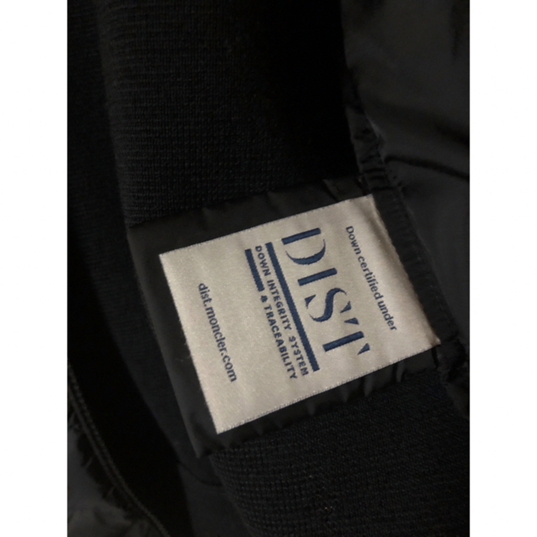 MONCLER(モンクレール)のモンクレール MONCLER  CARDIGAN TRICOT メンズのジャケット/アウター(ダウンジャケット)の商品写真