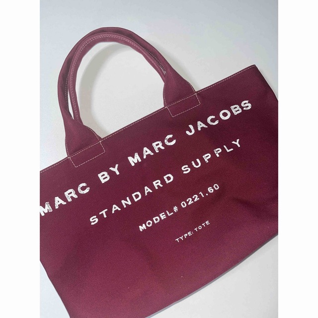 MARC BY MARC JACOBS(マークバイマークジェイコブス)のマークバイマークジェイコブス　トートバック レディースのバッグ(トートバッグ)の商品写真