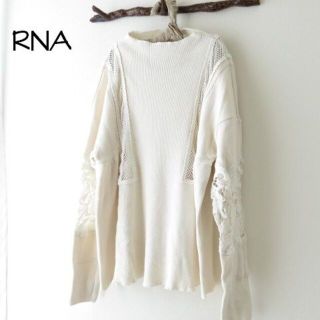 アールエヌエー(RNA)のR.N.A　アールエヌエー　リブ レース カットソー　ゆったり目(カットソー(長袖/七分))