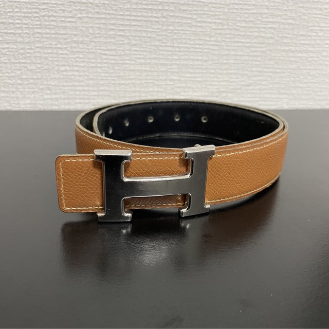 定番入荷 HERMESエルメスコンスタンスリバーシブルベルト70 シルバー