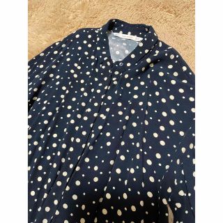 ザラ(ZARA)のZARA ドット シャツ ネイビー 24 XS(シャツ/ブラウス(長袖/七分))