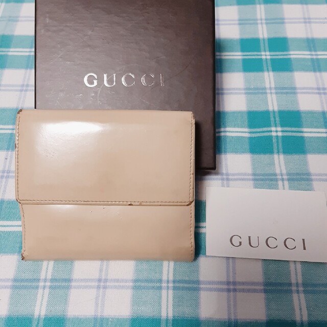 Gucci(グッチ)の確実本物＊GUCCI グッチ エナメルレザー Wホック財布 レディースのファッション小物(財布)の商品写真