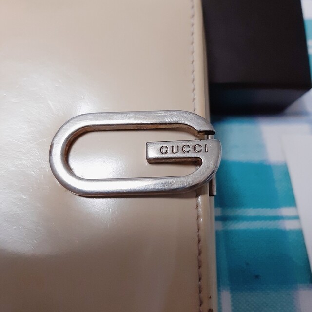 Gucci(グッチ)の確実本物＊GUCCI グッチ エナメルレザー Wホック財布 レディースのファッション小物(財布)の商品写真