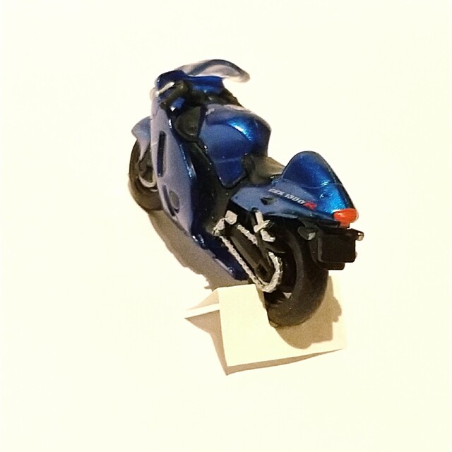 スズキ(スズキ)のバイク　SUZUKI　隼　Hayabusa　GSX1300R　ブルー　青　スズキ エンタメ/ホビーのフィギュア(その他)の商品写真