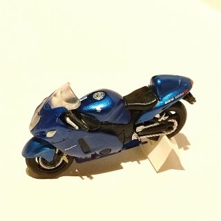 スズキ(スズキ)のバイク　SUZUKI　隼　Hayabusa　GSX1300R　ブルー　青　スズキ(その他)