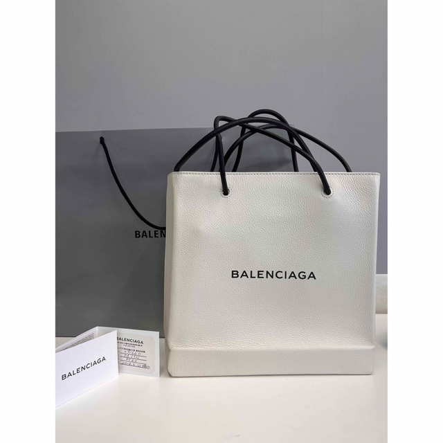 バーゲンで Balenciaga 【新品未使用】バレンシアガ ショッピング