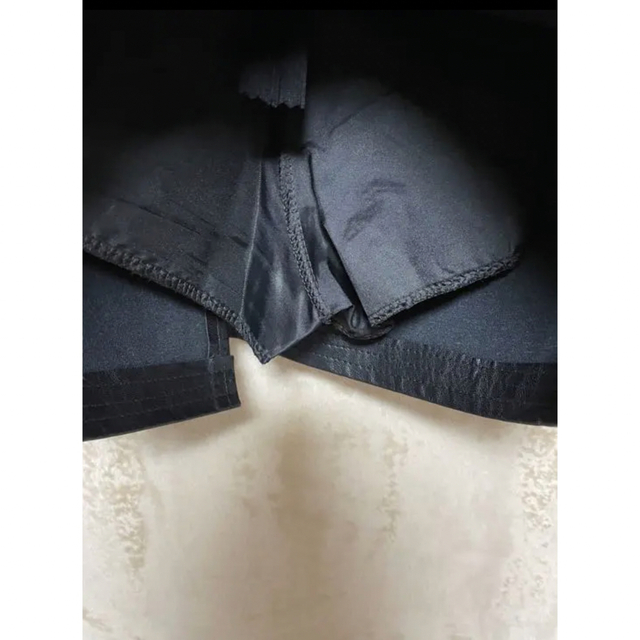 LVEU. レザーミニスカート レディースのスカート(ミニスカート)の商品写真