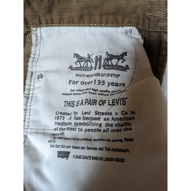 Levi's(リーバイス)のlevis　レディースパンツ　コールテン　匿名配送 レディースのパンツ(デニム/ジーンズ)の商品写真