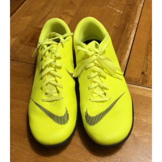 ナイキ(NIKE)のNIKE ナイキ フットサル 24.5cm(シューズ)