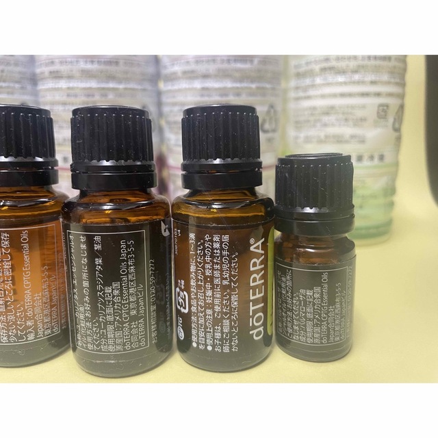 doTERRA(ドテラ)のドテラ　ミネラルカシス3本オリジナル1本、オイル5本セット 食品/飲料/酒の健康食品(その他)の商品写真