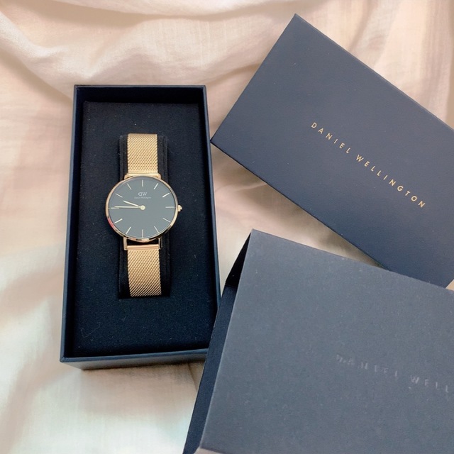 新品 32mm Daniel Wellington 腕時計+替ベルト