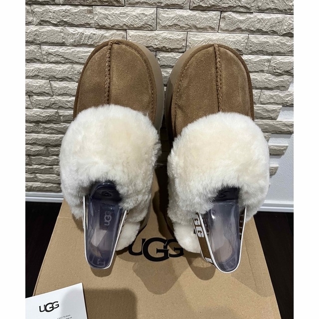 UGG - sold ugg アグ ファンケット FUNKETTE 厚底サンダル 23㎝の通販