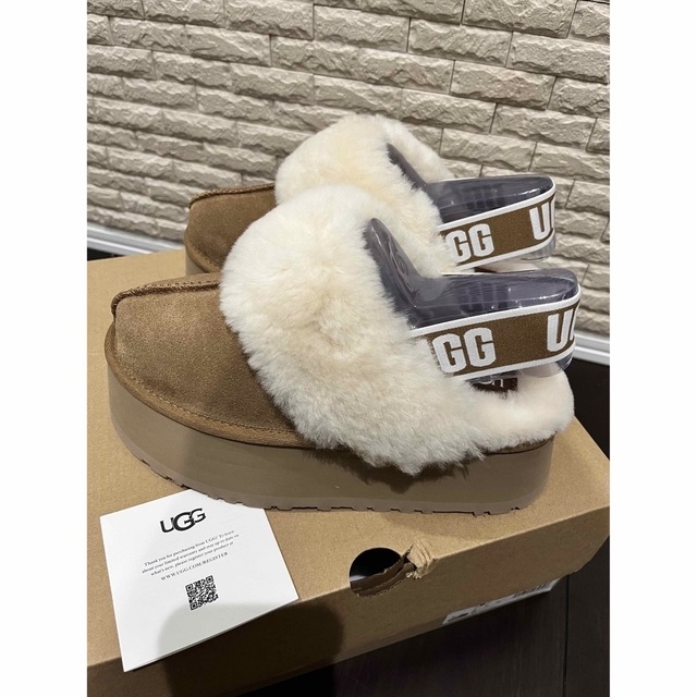 sold ugg アグ ファンケット FUNKETTE 厚底サンダル 23㎝23