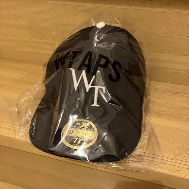 W)taps(ダブルタップス)のwtaps newera ネイビー メンズの帽子(キャップ)の商品写真