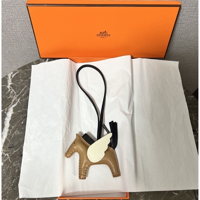 HERMES ロデオPM クレ×ブトンドール×カーネリアン