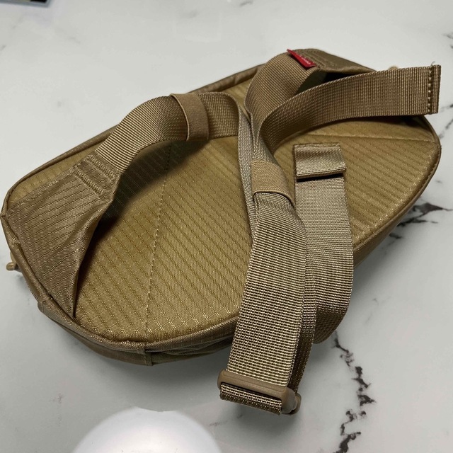 Supreme Waist Bag  tan   21ss