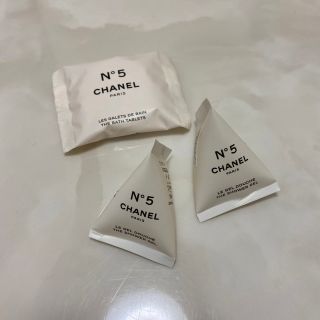 CHANEL(入浴剤/バスソルト)のフリマアイテム一覧 CHANEL(入浴剤/バスソルト)のフリマアイテム一覧