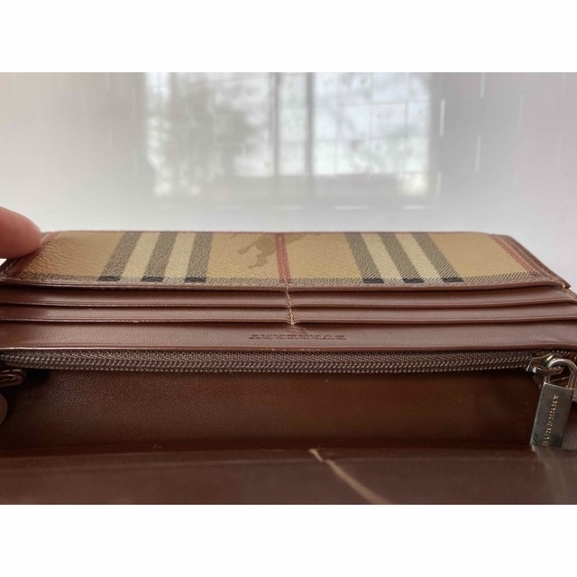 BURBERRY(バーバリー)のBURBERRY(バーバリー) チェック 長財布 ベージュ×茶 ブラウン PVC メンズのファッション小物(長財布)の商品写真