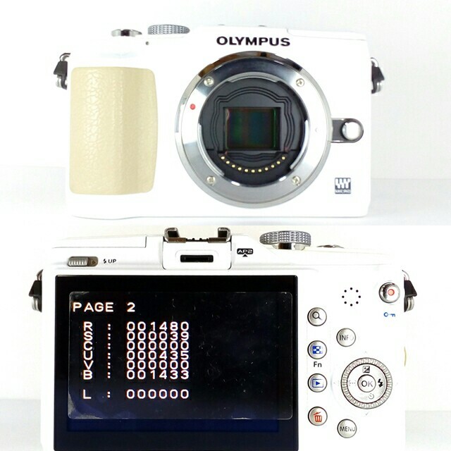 OLYMPUS(オリンパス)の✨極美品ジャンク✨オリンパス E-PL2 ボディ☆ホワイト☆手ブレエラーあり‼ スマホ/家電/カメラのカメラ(ミラーレス一眼)の商品写真