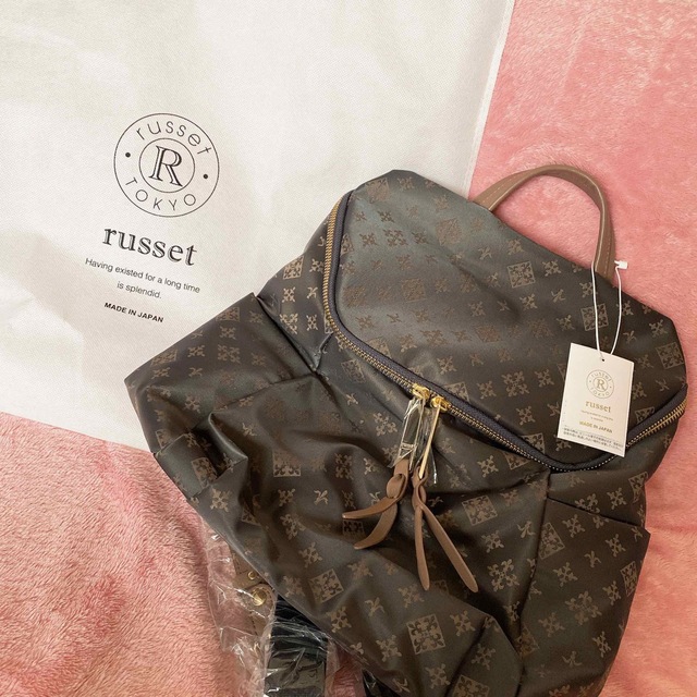 Russet(ラシット)の新品　未使用　美品　タグ、袋付きrusset リュック　送料込み レディースのバッグ(リュック/バックパック)の商品写真