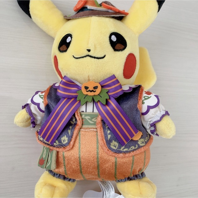 ポケモンセンター　ハロウィン　ピカチュウ　ぬいぐるみ　限定　ハロウィンピカチュウ エンタメ/ホビーのおもちゃ/ぬいぐるみ(ぬいぐるみ)の商品写真