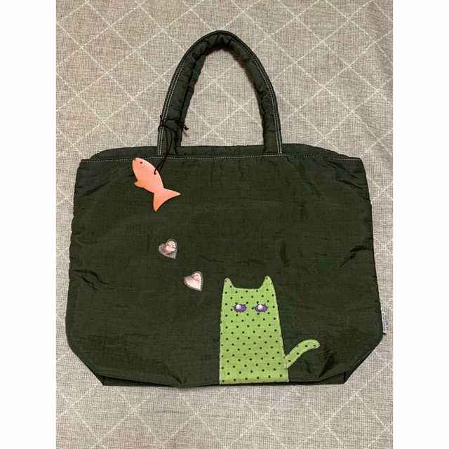 トートバッグ　猫柄　c.a.n エリカドモト レディースのバッグ(トートバッグ)の商品写真
