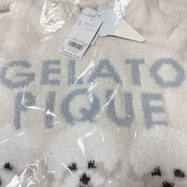 gelato pique(ジェラートピケ)の新品 ジェラートピケ モチーフジャガード ロングワンピース ビションフリーゼ  レディースのルームウェア/パジャマ(ルームウェア)の商品写真
