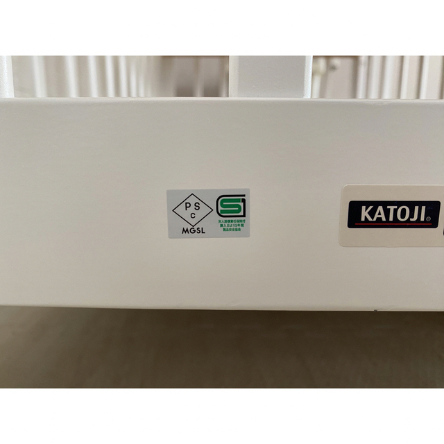 KATOJI(カトージ)のまろ様専用　カトージ　ベビーベッド　70×120cm  レギュラーサイズ キッズ/ベビー/マタニティの寝具/家具(ベビーベッド)の商品写真