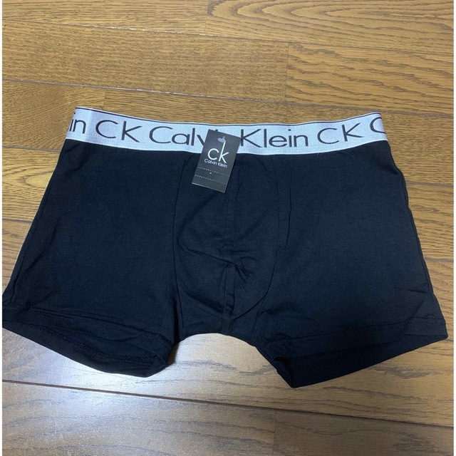 Calvin Klein カルバンクライン　ボクサーパンツLサイズ4カラーセット メンズのアンダーウェア(ボクサーパンツ)の商品写真