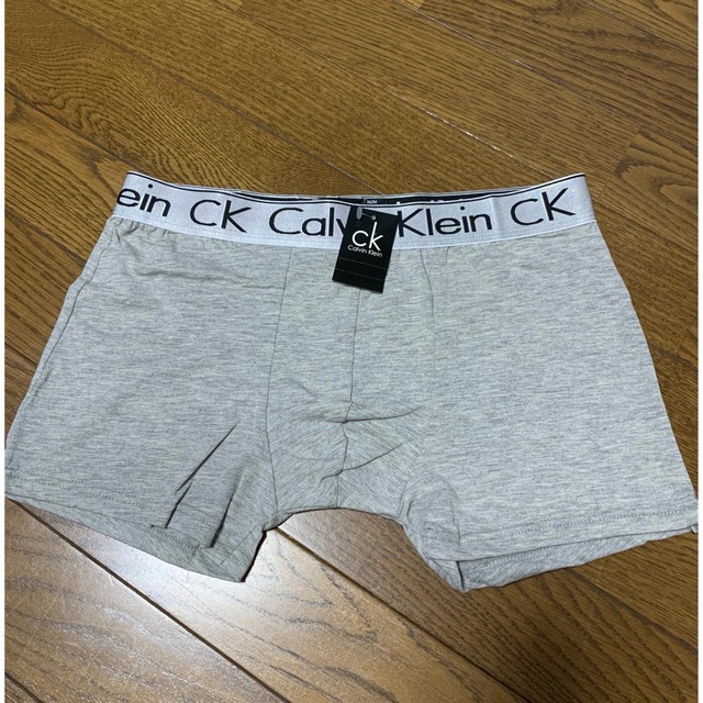 Calvin Klein カルバンクライン　ボクサーパンツLサイズ4カラーセット メンズのアンダーウェア(ボクサーパンツ)の商品写真