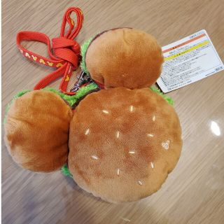 ディズニー(Disney)のディズニーランド　ハンバーガー2個セット‼️　未使用パスケース‼️(キャラクターグッズ)