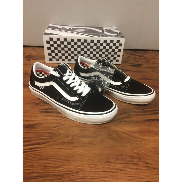 skateスニーカーVANS SKATE OLD SKOOL 新品未使用、送料込み！