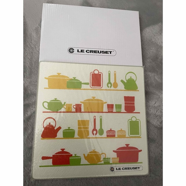 LE CREUSET(ルクルーゼ)のル・クルーゼ　ガラスキッチンプレート ハンドメイドの生活雑貨(キッチン小物)の商品写真