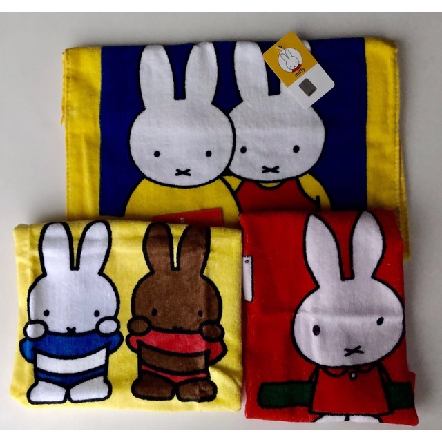 miffy(ミッフィー)のミッフィー タオル3枚セット　ディックブルーナ インテリア/住まい/日用品の日用品/生活雑貨/旅行(タオル/バス用品)の商品写真